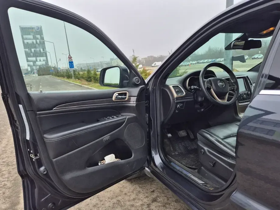 Jeep Grand Cherokee 3.0 TD AT Overland — imagine 5