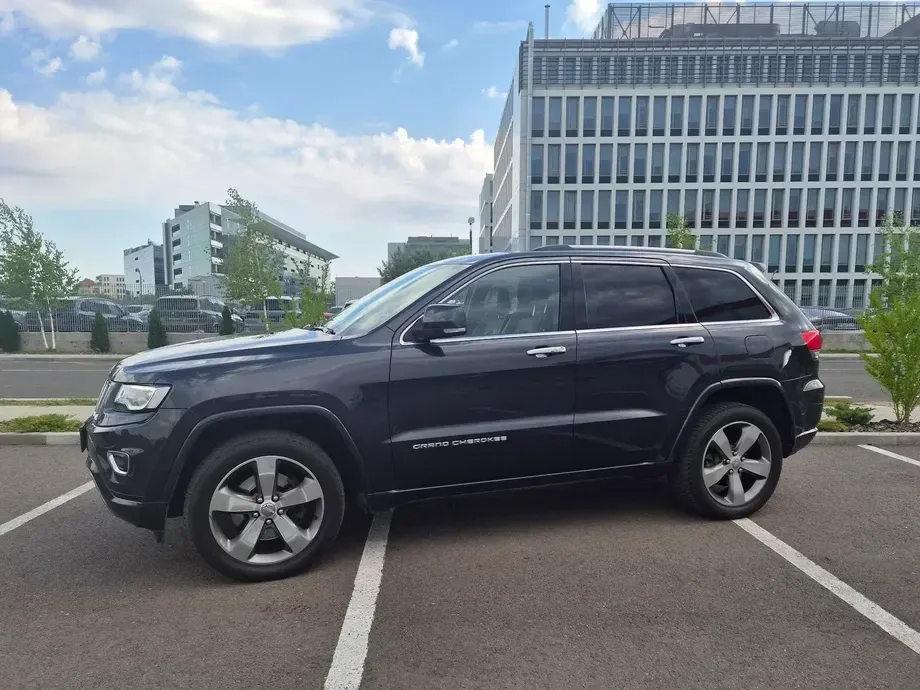 Jeep Grand Cherokee 3.0 TD AT Overland — imagine 2