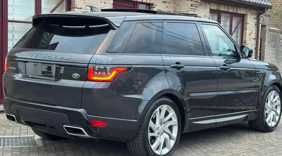 Land Rover Range Rover Sport II 3.0 I6 D300 MHEV SE — imagine 4