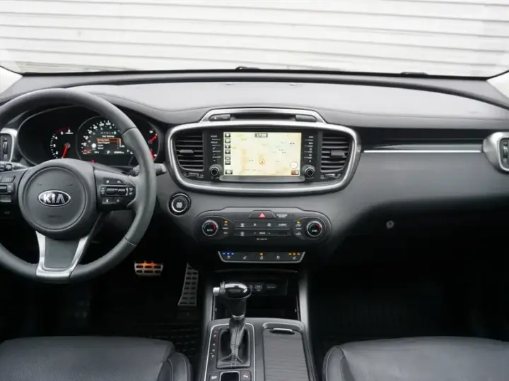 Kia Sorento III 2.2 CRDi AWD Aut. Platinum Edition