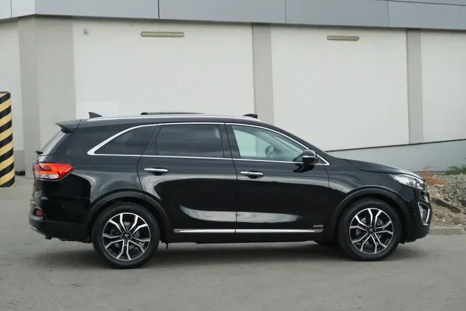 Kia Sorento III 2.2 CRDi AWD Aut. Platinum Edition — imagine 4