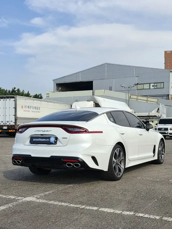 Kia Stinger — imagine 6