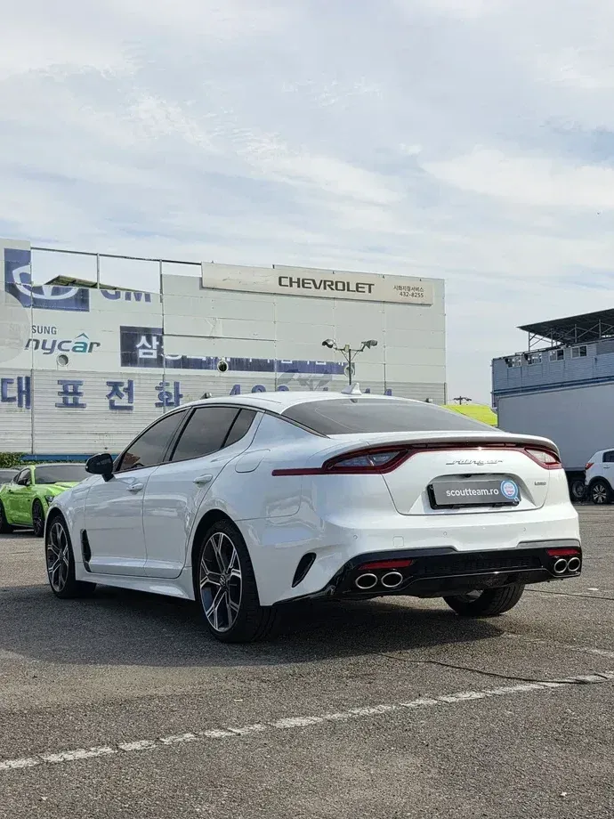 Kia Stinger — imagine 4
