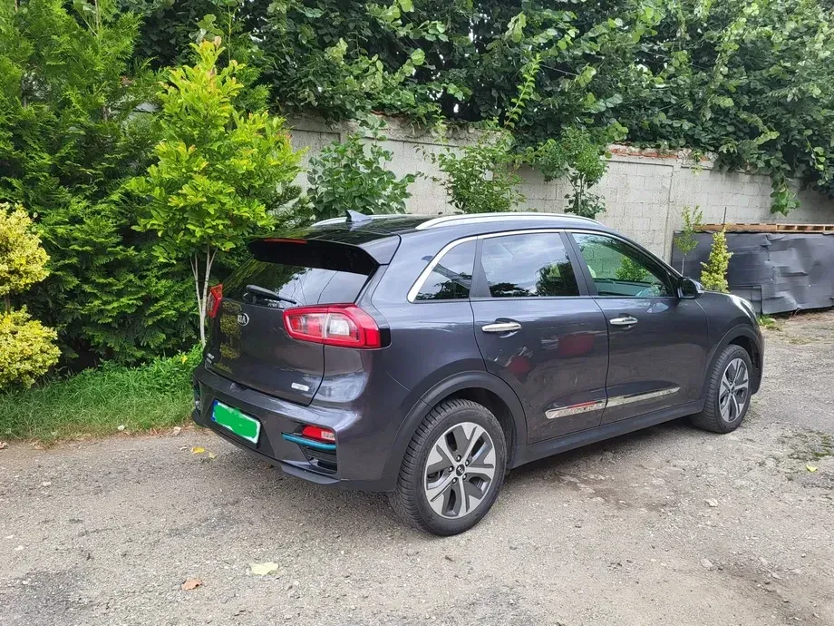 Kia Niro Spirit — imagine 4