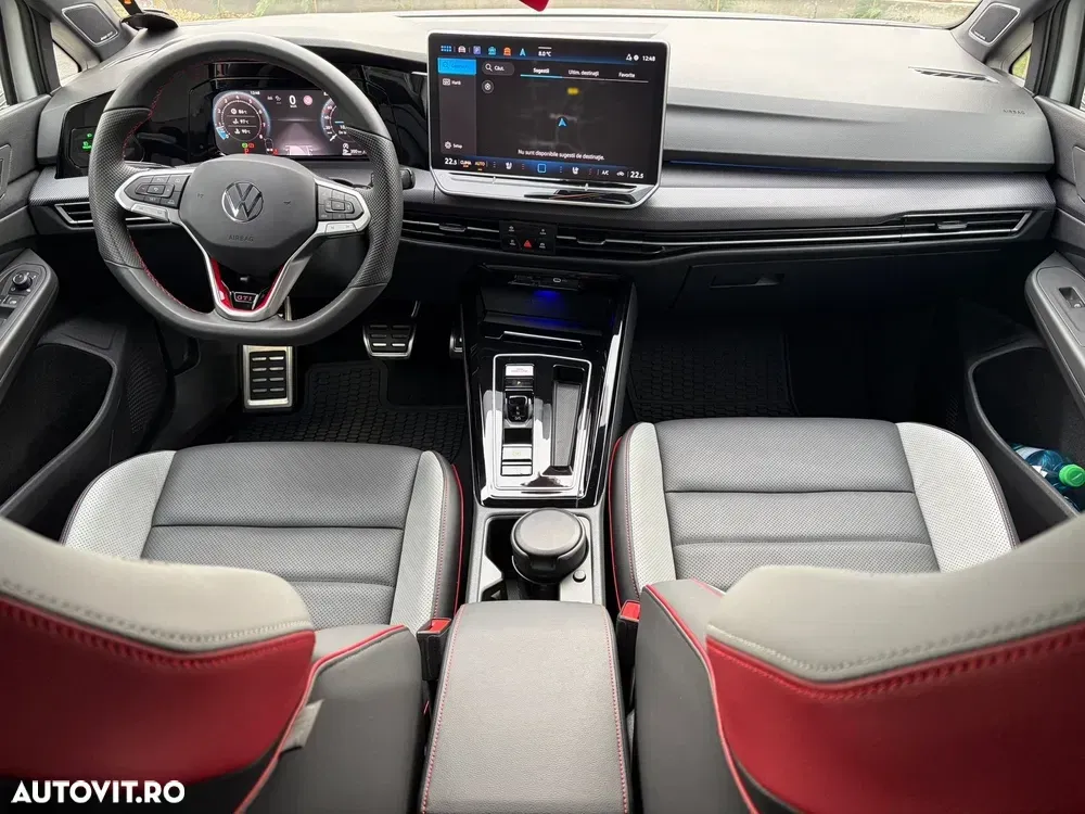 Volkswagen Golf — imagine 5