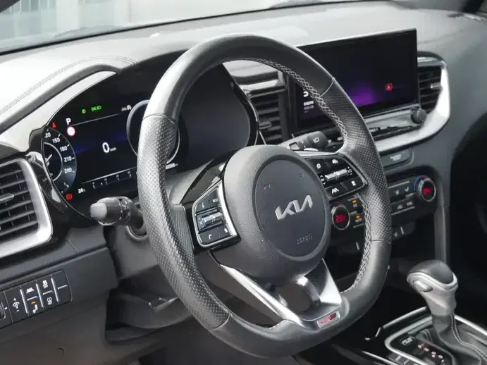 Kia Cee`d