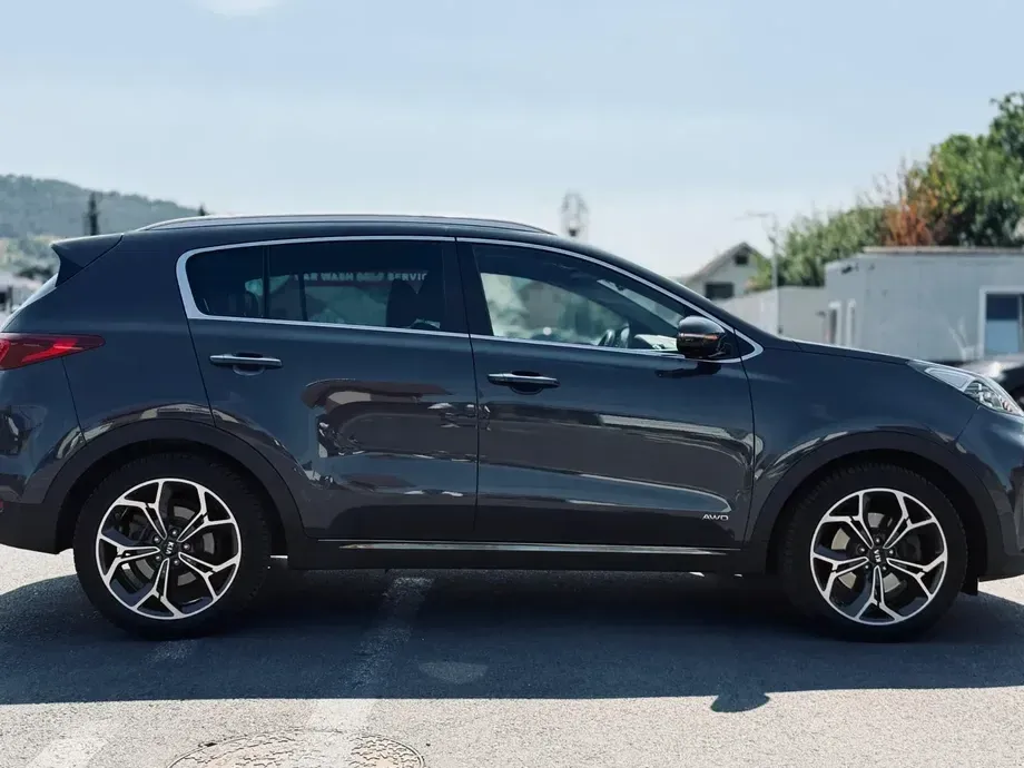 Kia Sportage IV 2.0 DSL 8AT HP 4x4 GT Line — imagine 6