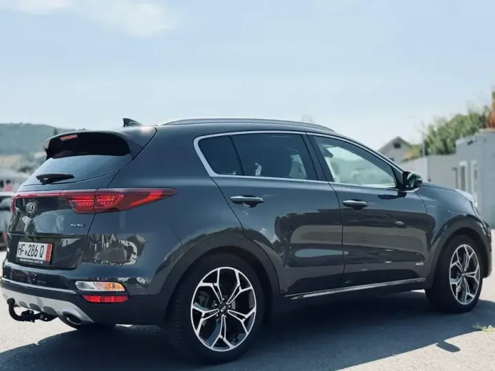 Kia Sportage IV 2.0 DSL 8AT HP 4x4 GT Line