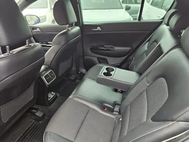 Kia Sportage IV 1.6 T-GDI 7DCT 4x4 GT Line