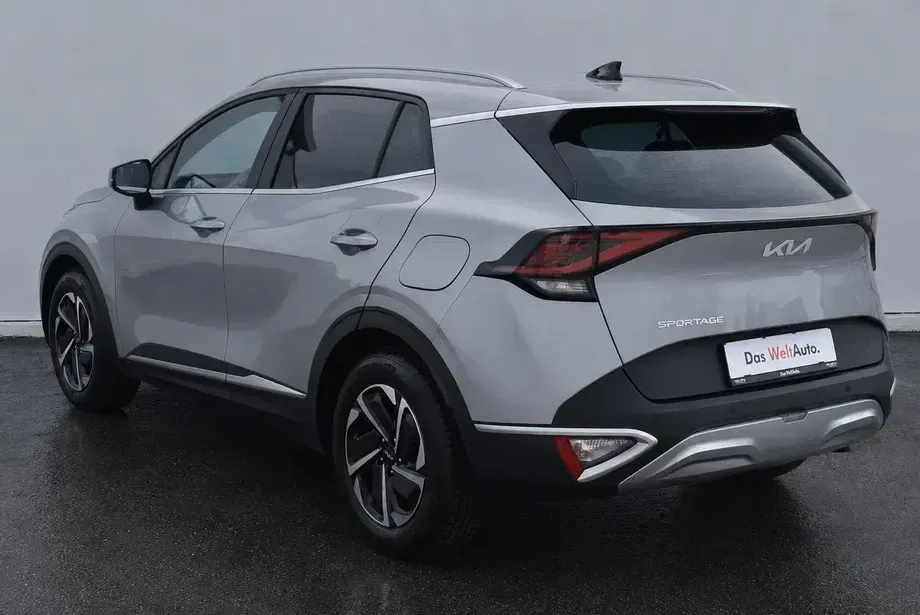 Kia Sportage V 1.6 T-GDI MHEV 7DCT HP 4x4 Style — imagine 4