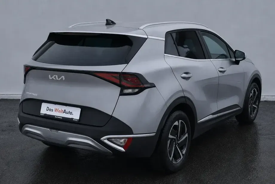 Kia Sportage V 1.6 T-GDI MHEV 7DCT HP 4x4 Style — imagine 3