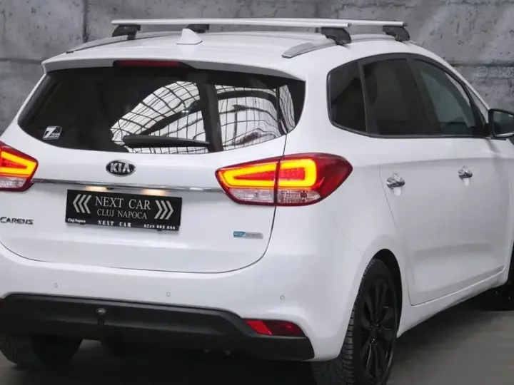 Kia Carens 1.6 GDI ISG Spirit