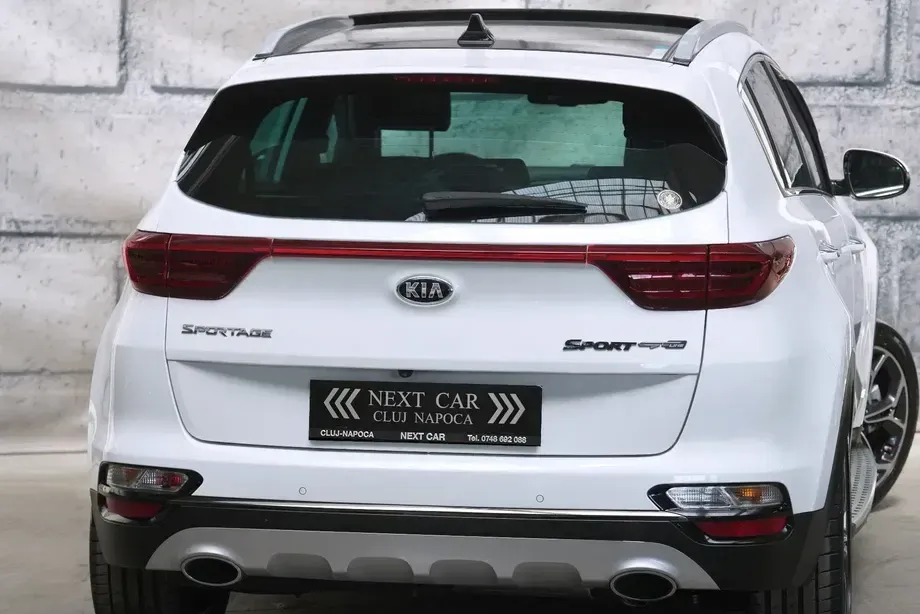 Kia Sportage IV 2.0 CRDI AWD Eco-Dynamics+ Aut. GT LINE — imagine 3
