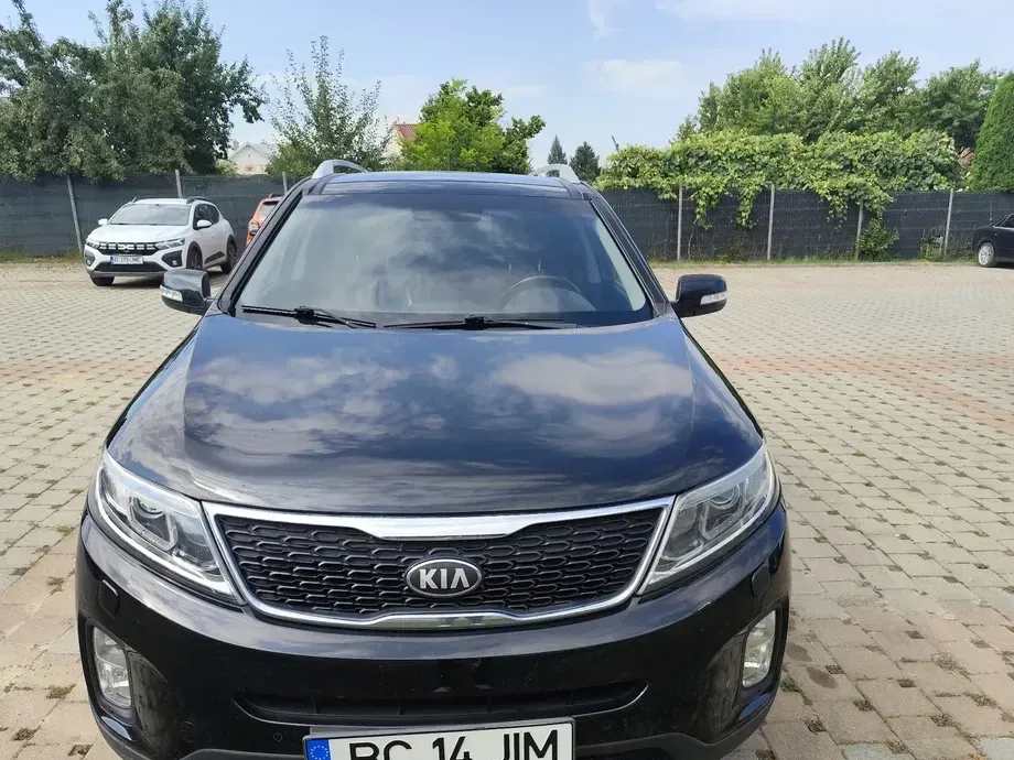 Kia Sorento II 2.0 DSL EXECUTIVE MT 4x4 — imagine 3