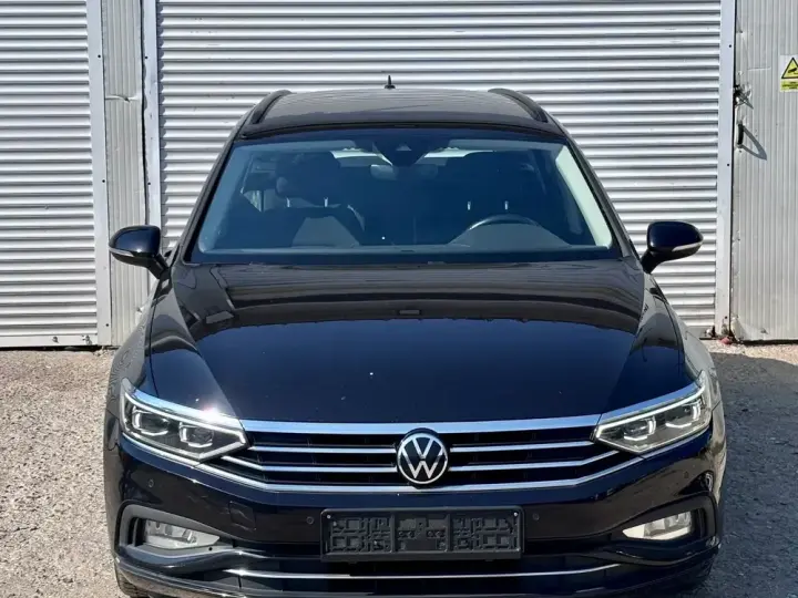 Volkswagen Passat B8 2.0 TDI SCR DSG Business