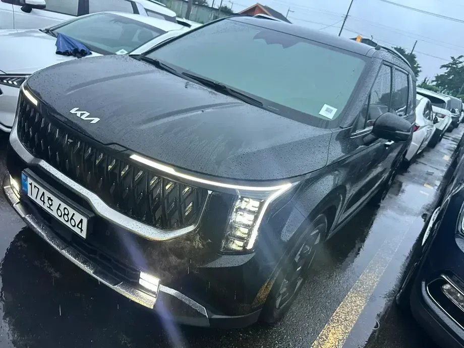 Kia Carnival — imagine 2