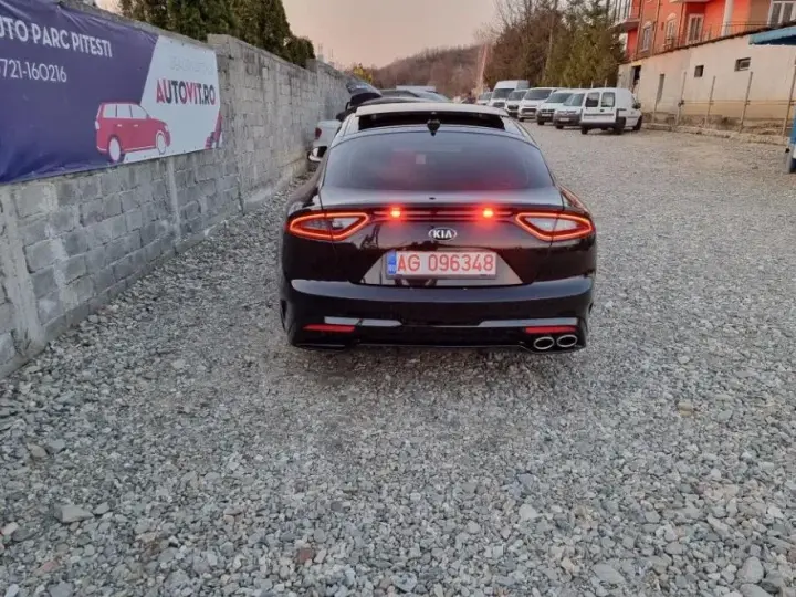 Kia Stinger 2.2 CRDI AWD GT Line