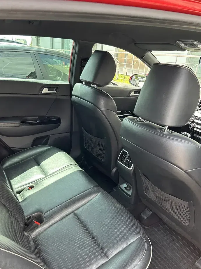 Kia Sportage IV 1.6 T-GDI 7DCT 4x4 GT Line — imagine 4