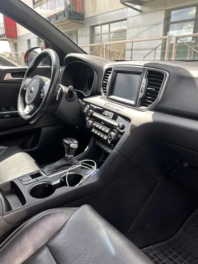 Kia Sportage IV 1.6 T-GDI 7DCT 4x4 GT Line — imagine 5