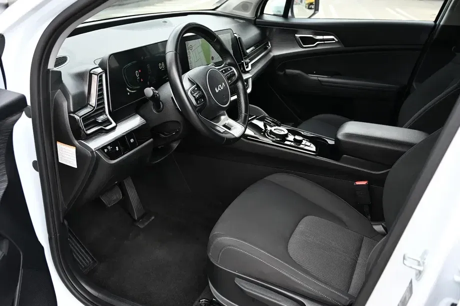 Kia Sportage 1.6 DSL MHEV 7DCT HP 4x2 Classic — imagine 6