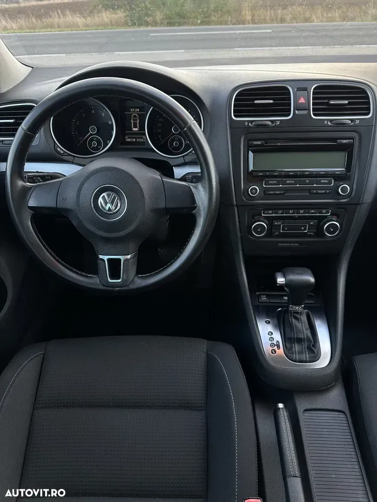 Volkswagen Golf 1.4 TSI DSG Team — imagine 3