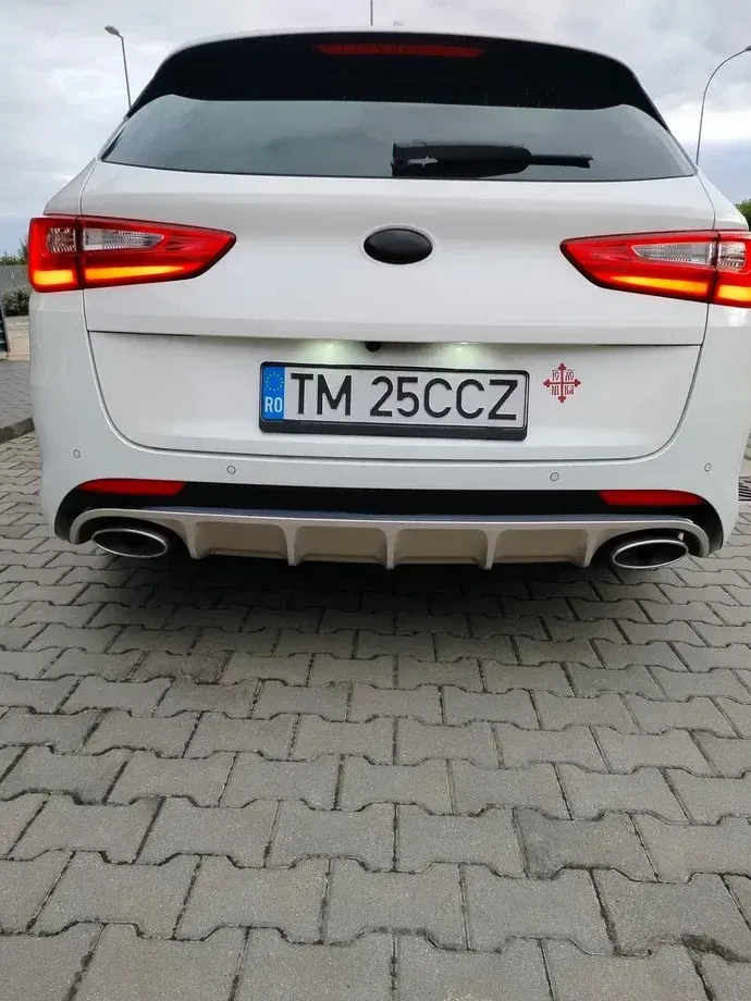 Kia Optima Sportswagon 1.7 DSL 7DCT GT Line — imagine 2