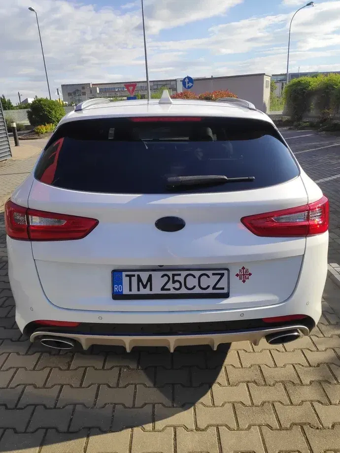 Kia Optima Sportswagon 1.7 DSL 7DCT GT Line — imagine 6