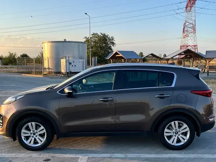 Kia Sportage IV 2,0 CRDI AWD Aut. Spirit