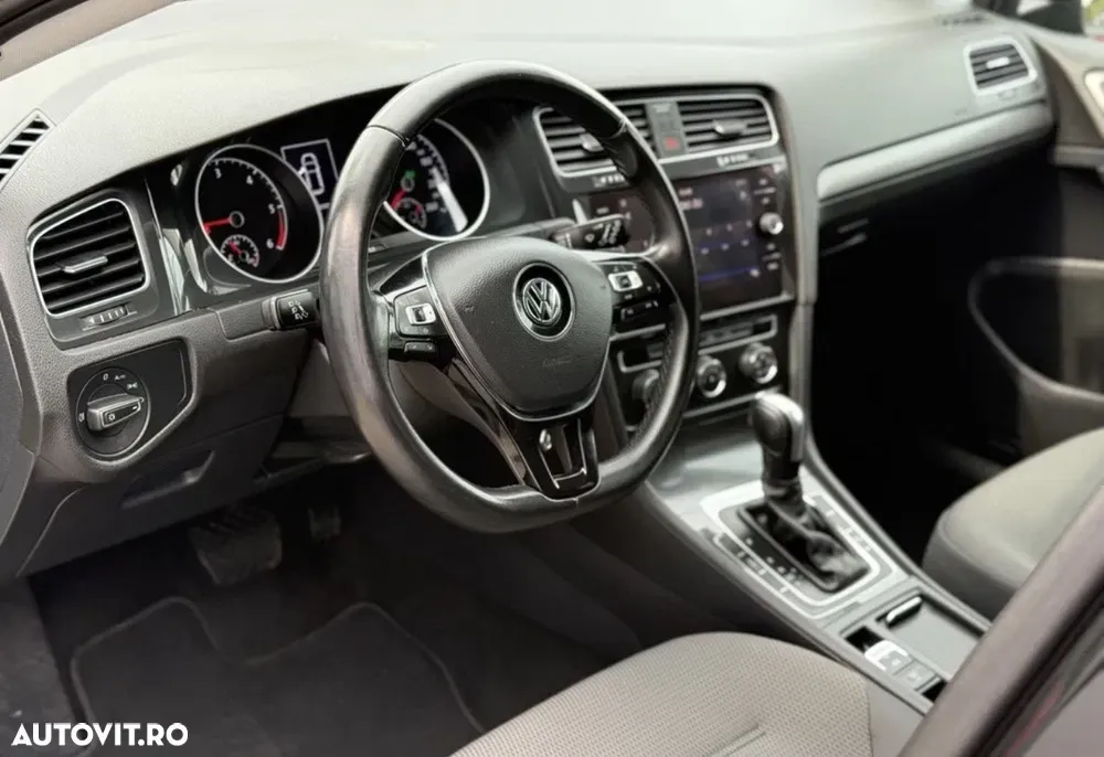 Volkswagen Golf — imagine 6