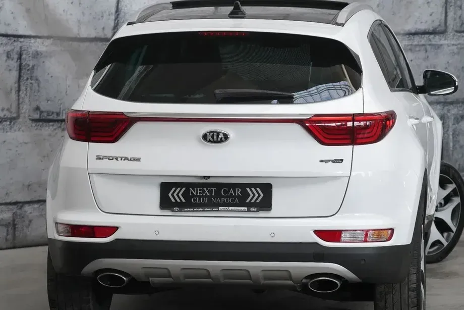 Kia Sportage 2,0 CRDI AWD Aut. GT Line — imagine 4