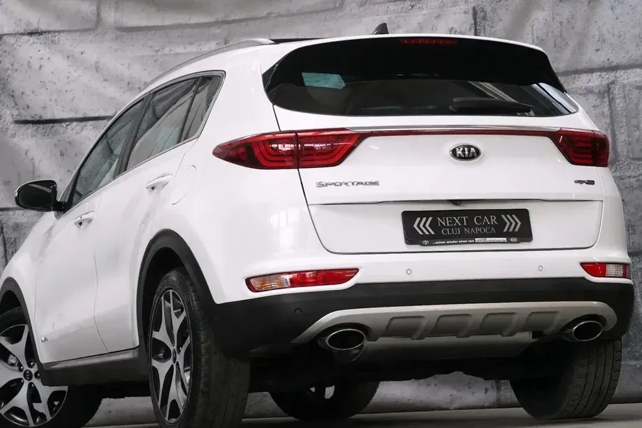 Kia Sportage 2,0 CRDI AWD Aut. GT Line — imagine 3
