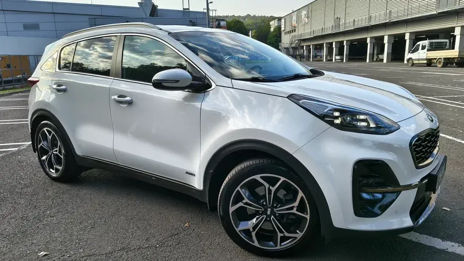 Kia Sportage IV 1.6 T-GDI 7DCT 4x4 GT Line — imagine 2