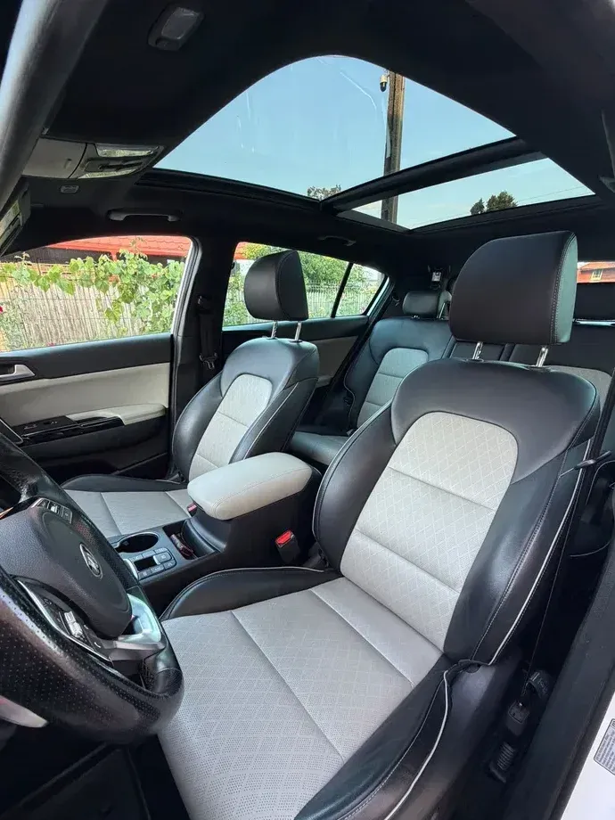 Kia Sportage IV 1.6 T-GDI 7DCT 4x4 GT Line — imagine 3