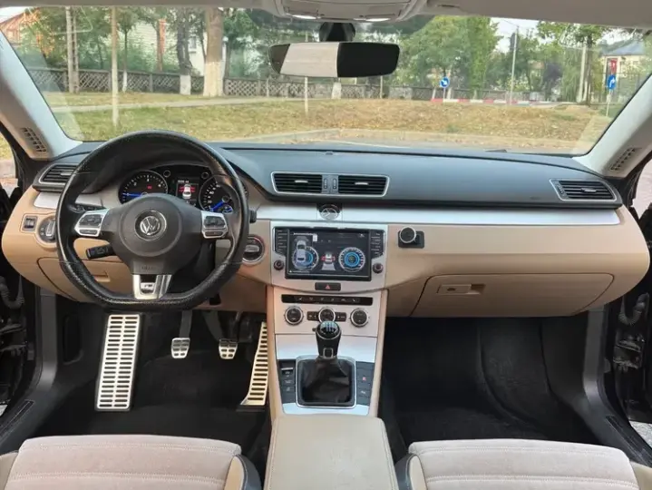 Volkswagen Passat CC