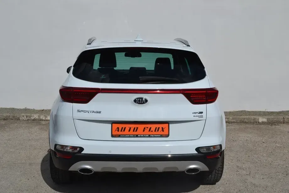 Kia Sportage IV 2.0 CRDI AWD Eco-Dynamics+ Aut. GT LINE — imagine 5