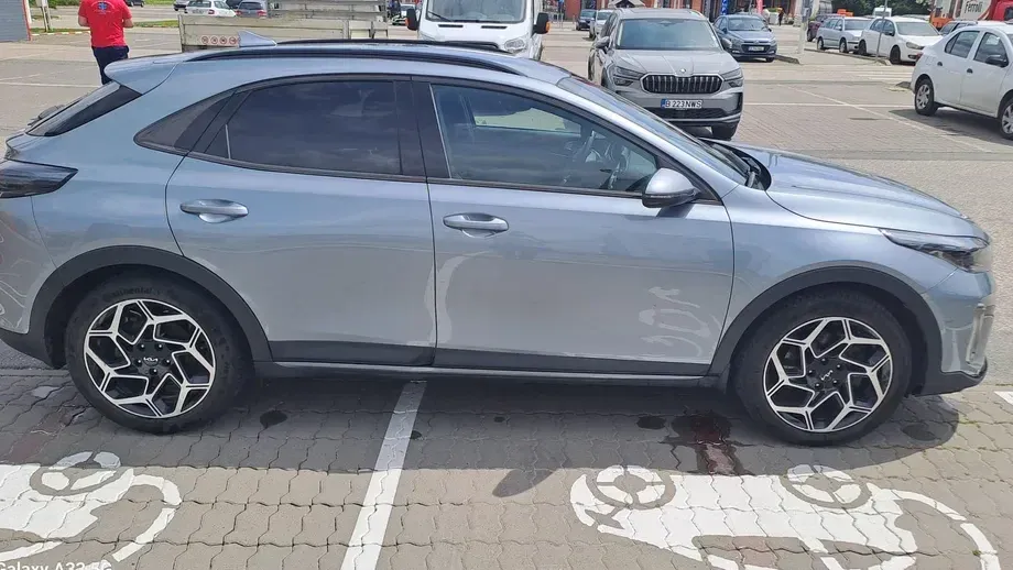 Kia XCeed 1.5 T-GDI 6MT GT Line — imagine 2