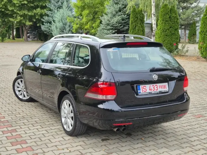 Volkswagen Golf 2.0 TDI Highline DSG