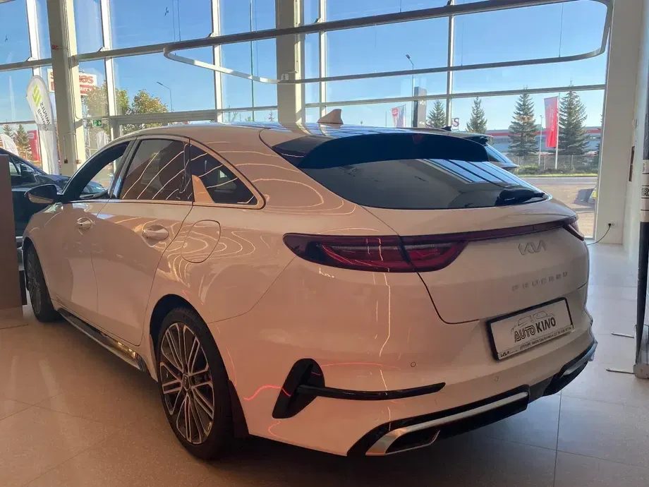 Kia Pro Ceed 1.5 T-GDI 7DCT GT Line — imagine 2