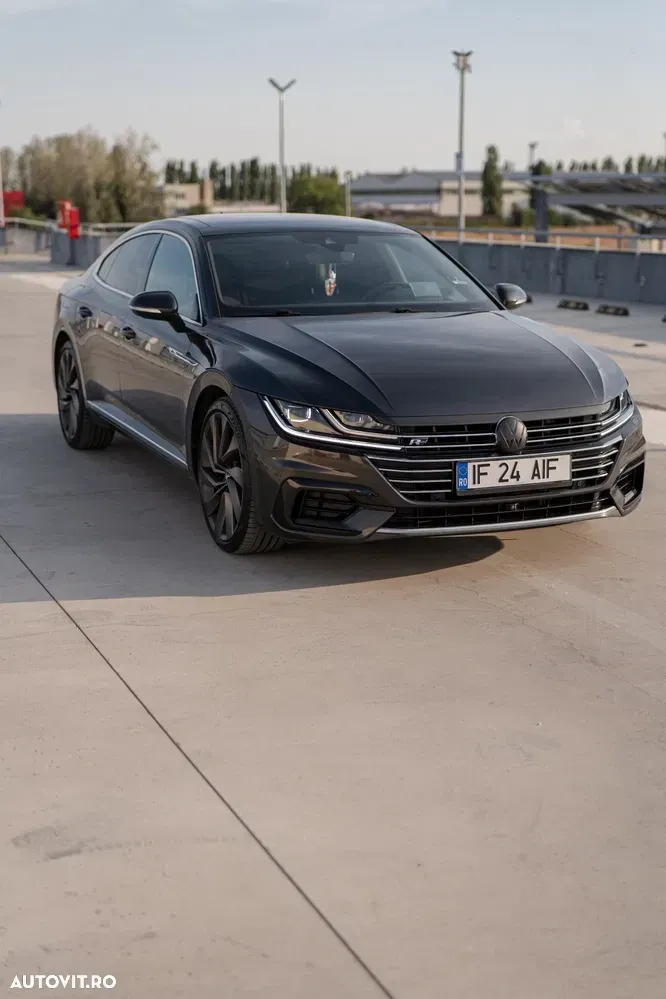 Volkswagen Arteon 2.0 TSI DSG 4Motion R-Line — imagine 3