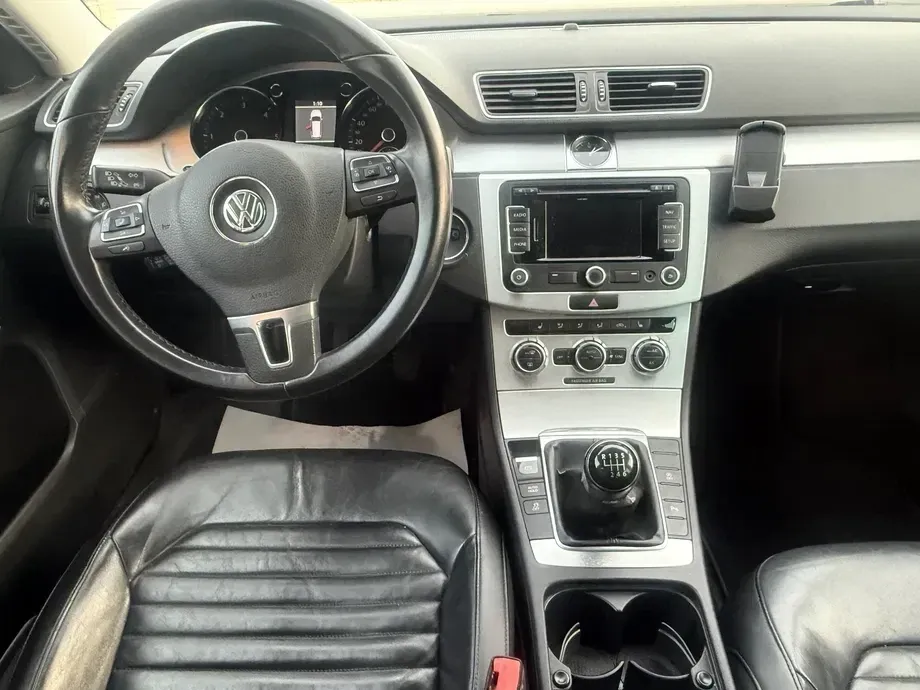 Volkswagen Passat B8 2.0 TDI BlueMotion Technology Business Edition — imagine 5