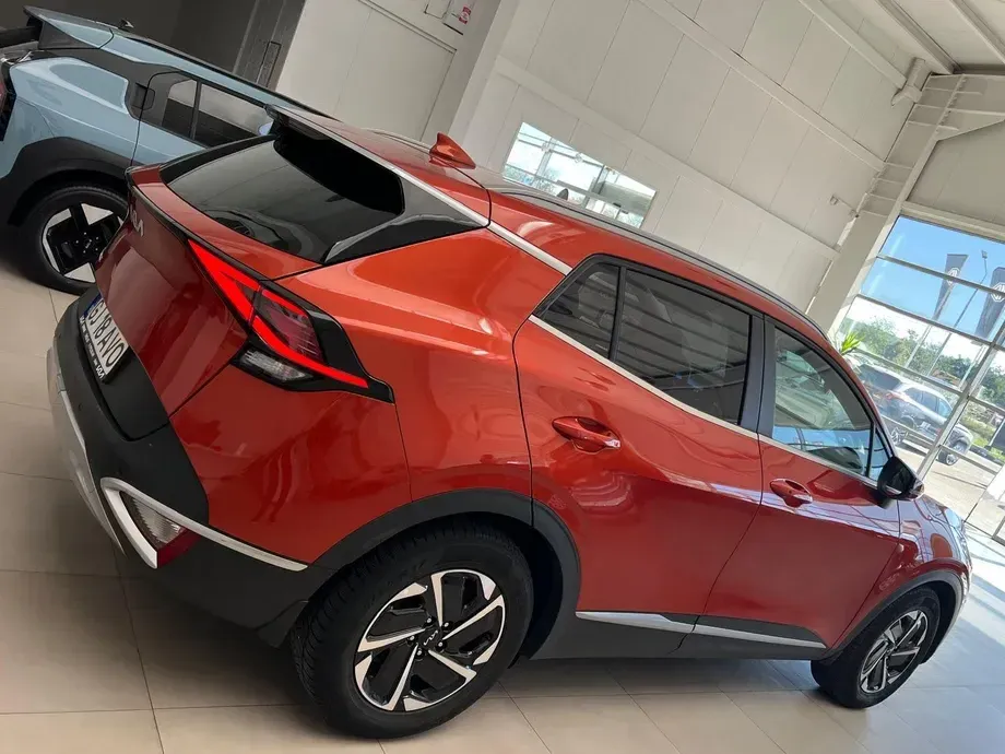 Kia Sportage V 1.6 T-GDI MHEV 6MT 4x2 Style — imagine 5