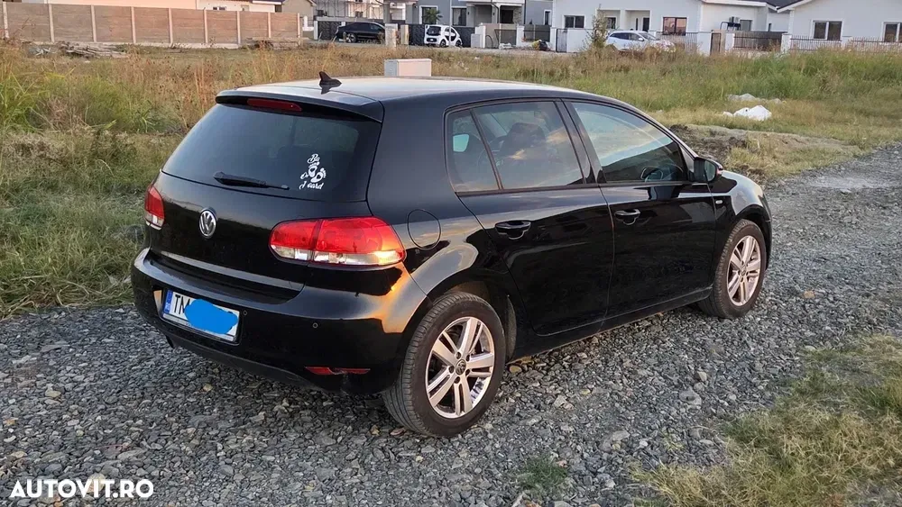 Volkswagen Golf 1.6 TDI DPF MATCH — imagine 6