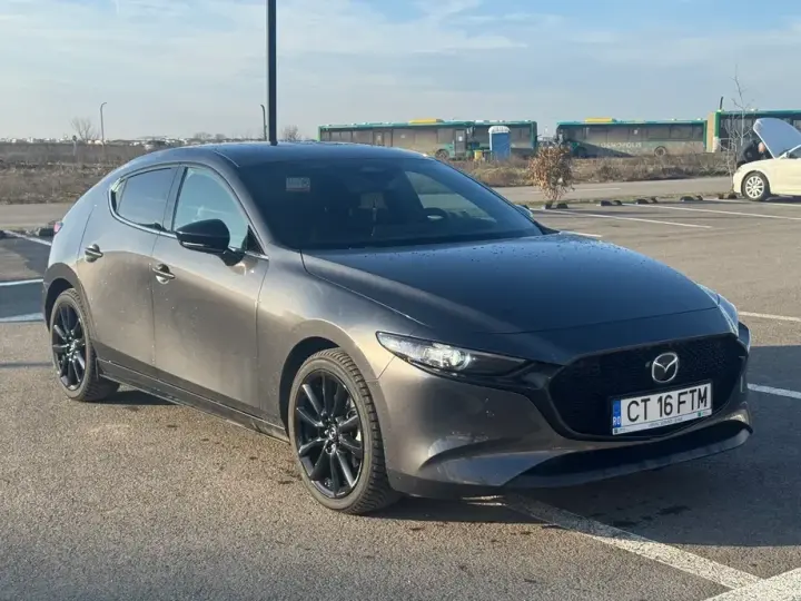 Mazda 3 IV e-Skyactiv G122 MHEV Homura