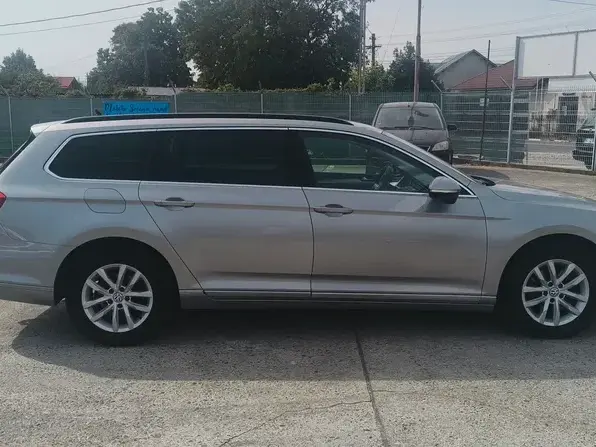Volkswagen Passat 2.0 TDI SCR DSG Highline