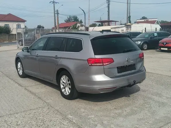 Volkswagen Passat 2.0 TDI SCR DSG Highline