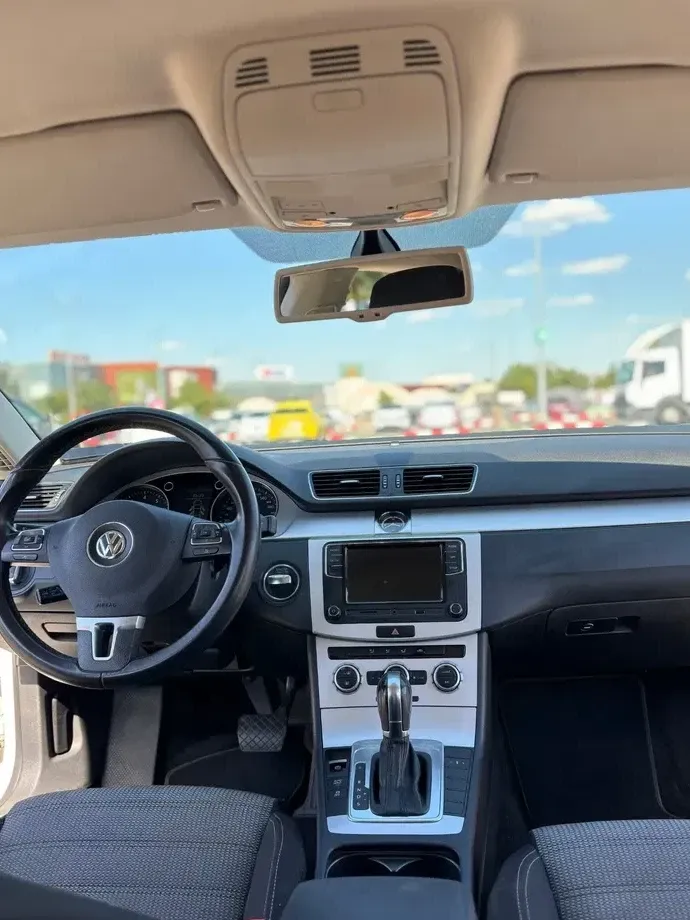 Volkswagen Passat CC — imagine 5