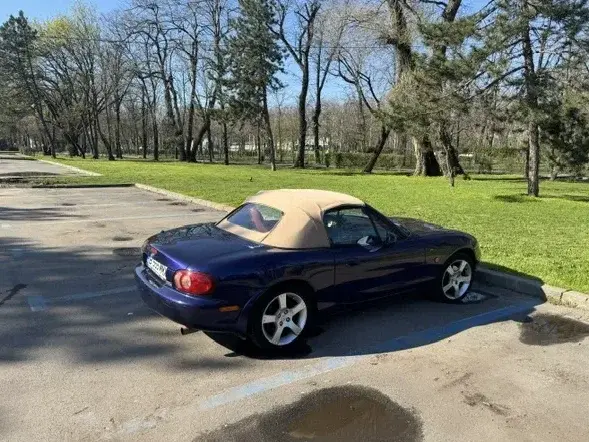 Mazda MX-5 II 1.6i