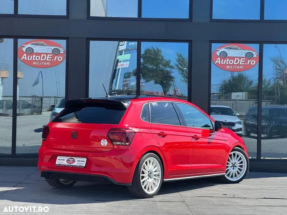 Volkswagen Polo — imagine 4