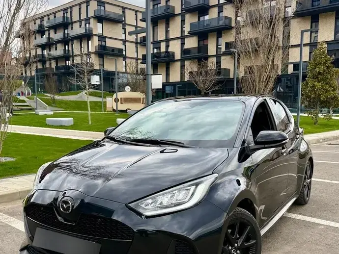 Mazda 2 IV G116 CVT HEV Homura