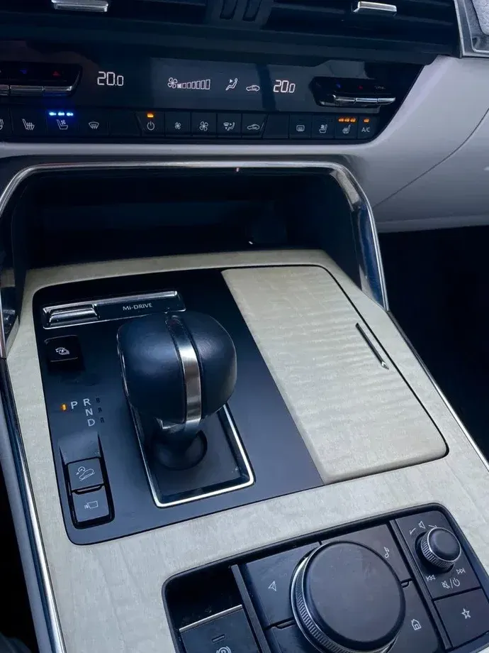 Mazda CX-60 AWD PHEV Aut. TAKUMI — imagine 2